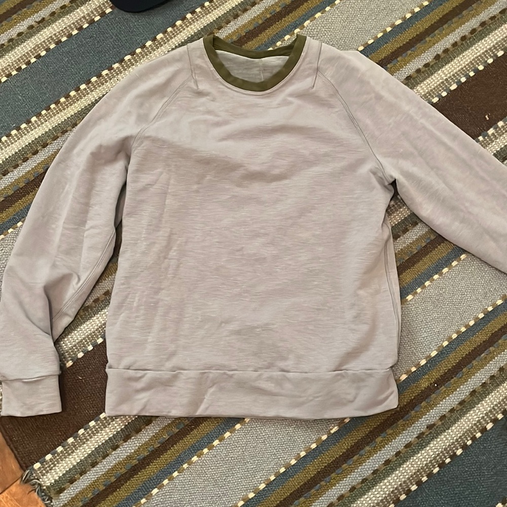 Lulu lemon crewneck pullover size L